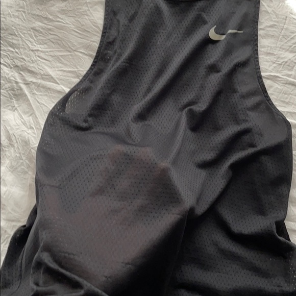 Nike - Picture 6 of 7